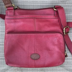 Fossil Red Morgan Purse Cowhide Leather Crossbody Adjustable Strap Pockets